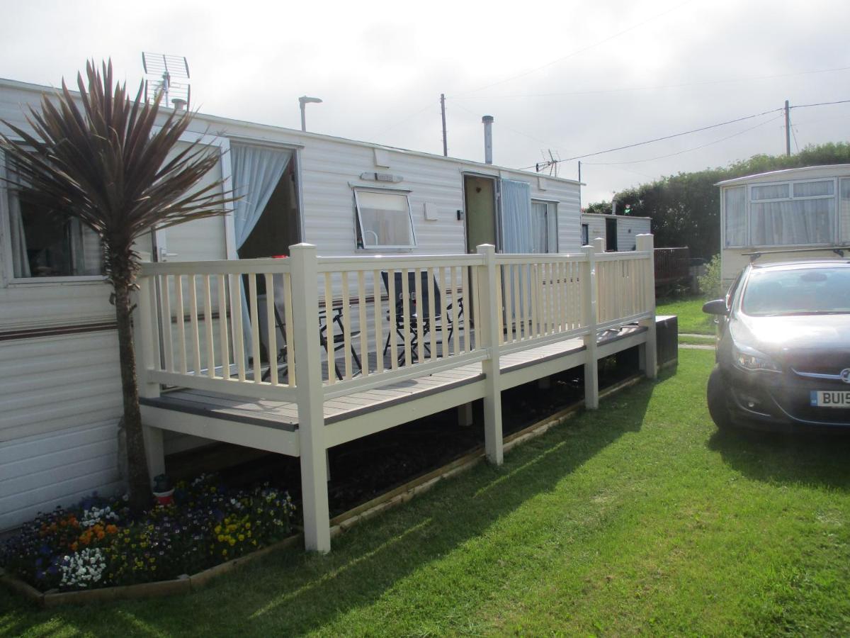 Summer Breeze Caravan Bacton  エクステリア 写真