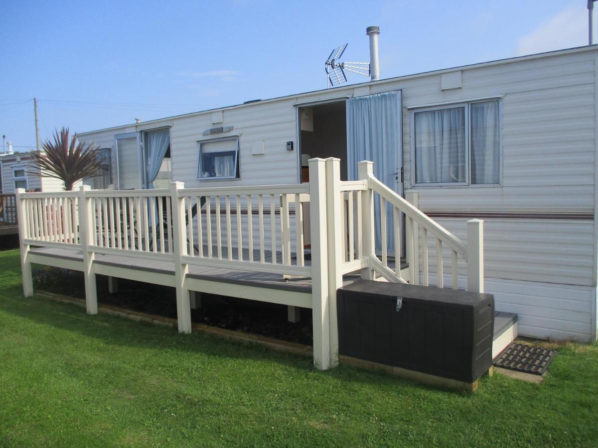 Summer Breeze Caravan Bacton  エクステリア 写真