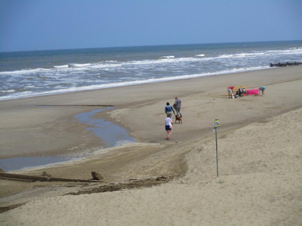 Summer Breeze Caravan Bacton  エクステリア 写真